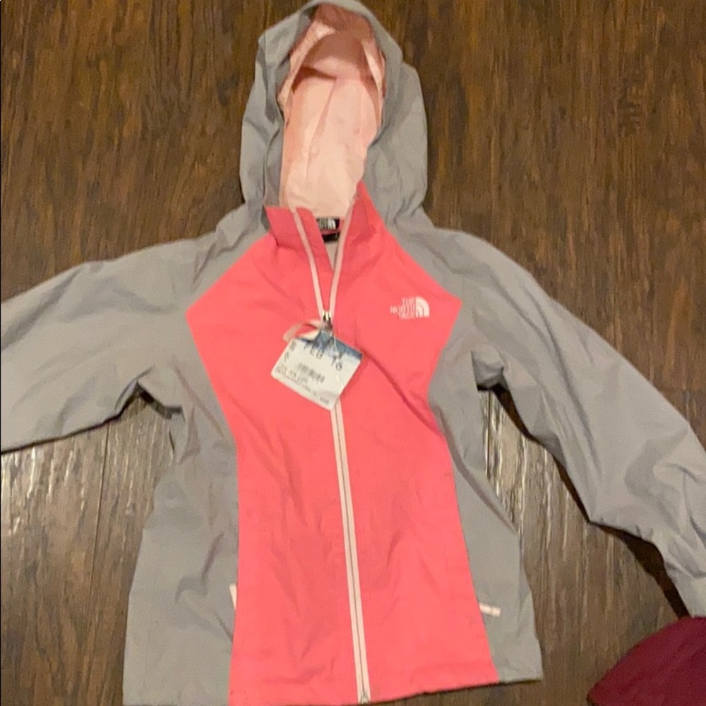 Girls north face shell